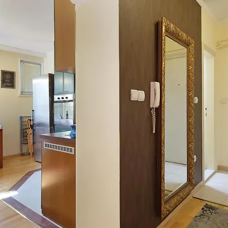 Paradise Starry Suite-city Center Apartman Belgrade