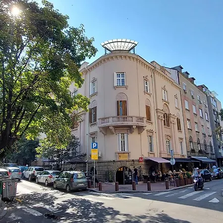 Paradise Starry Suite-city Center Belgrad